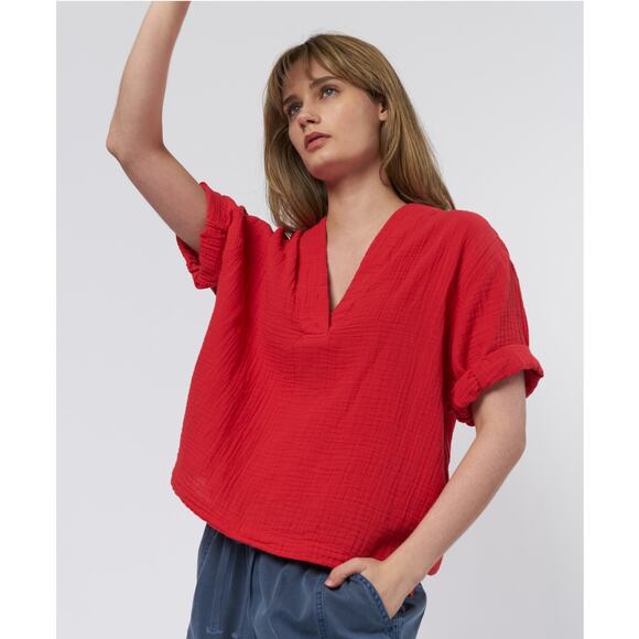 Xirena Avery Top Apple Red Size Medium Cotton Gauze Deep V Rolled Cap Sleeve - Picture 1 of 7